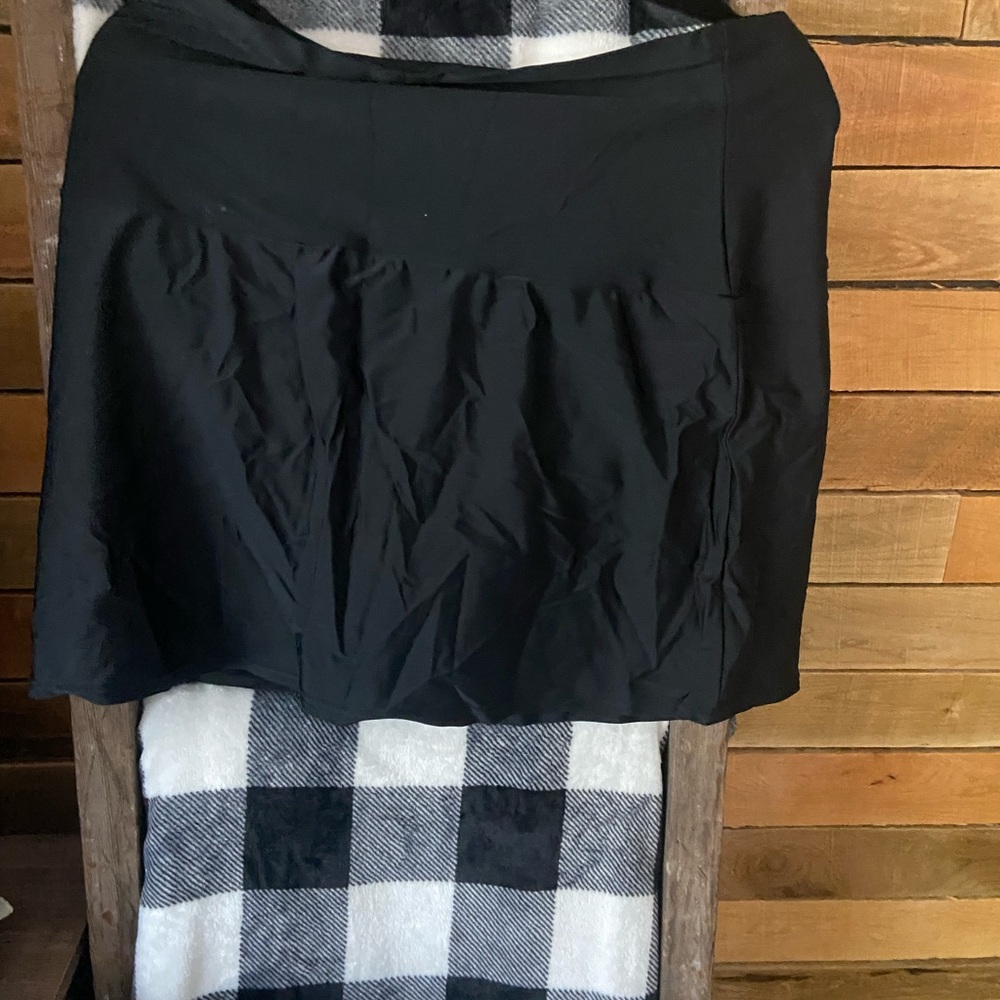 Lot 2 swim skirts